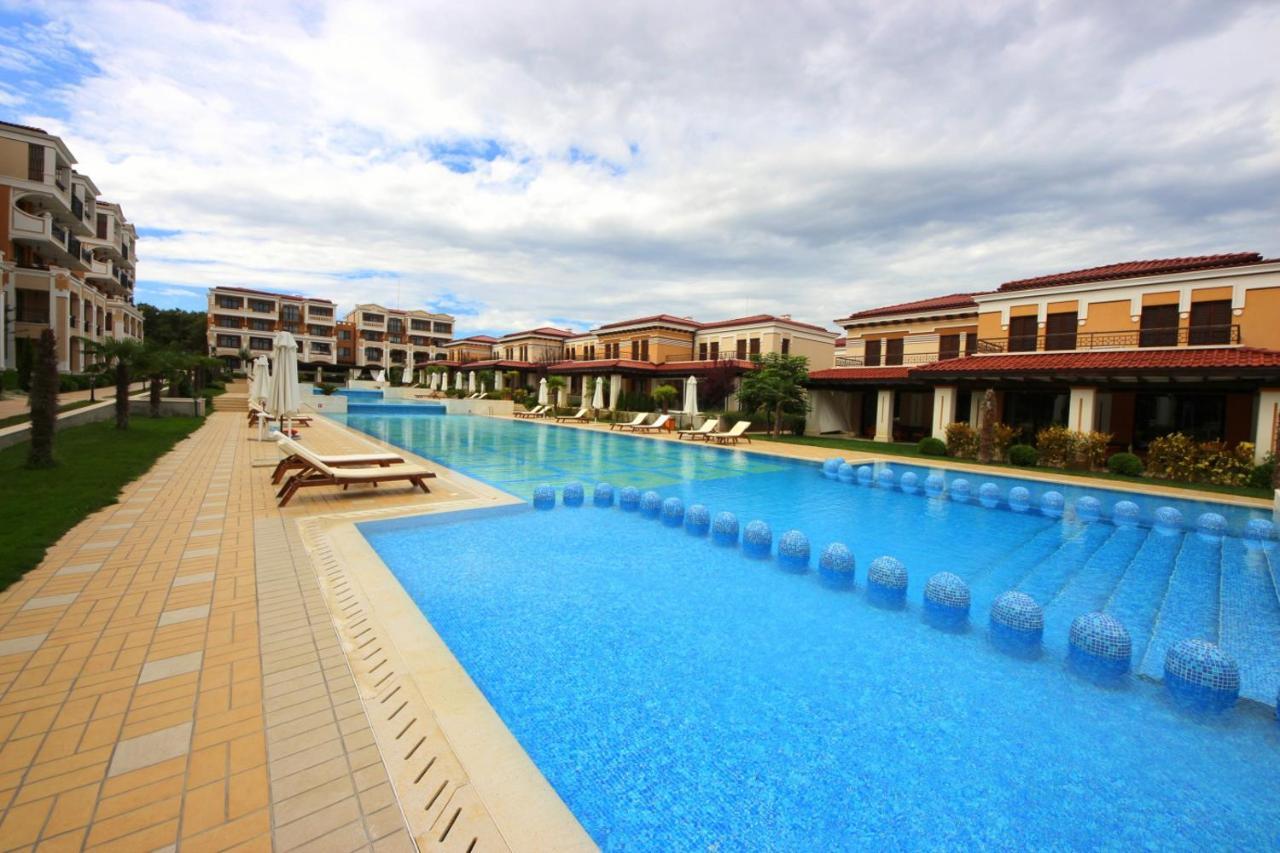 Green Life Beach Resort Apartment Созопол Екстериор снимка