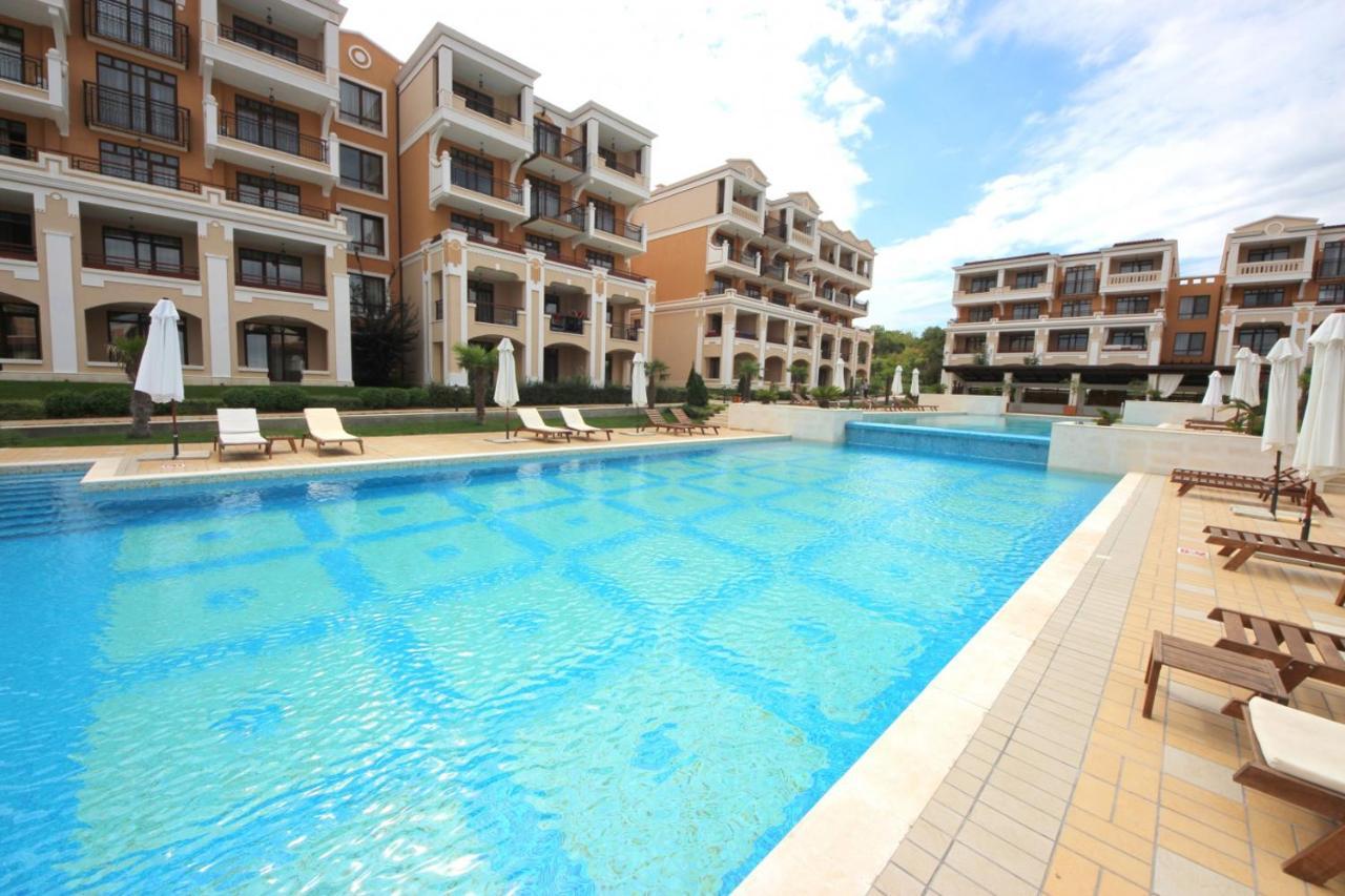 Green Life Beach Resort Apartment Созопол Екстериор снимка
